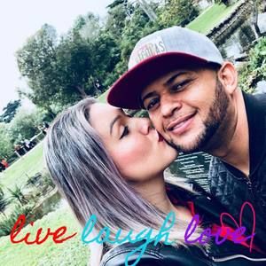 Meet your Posher, Mayra a.